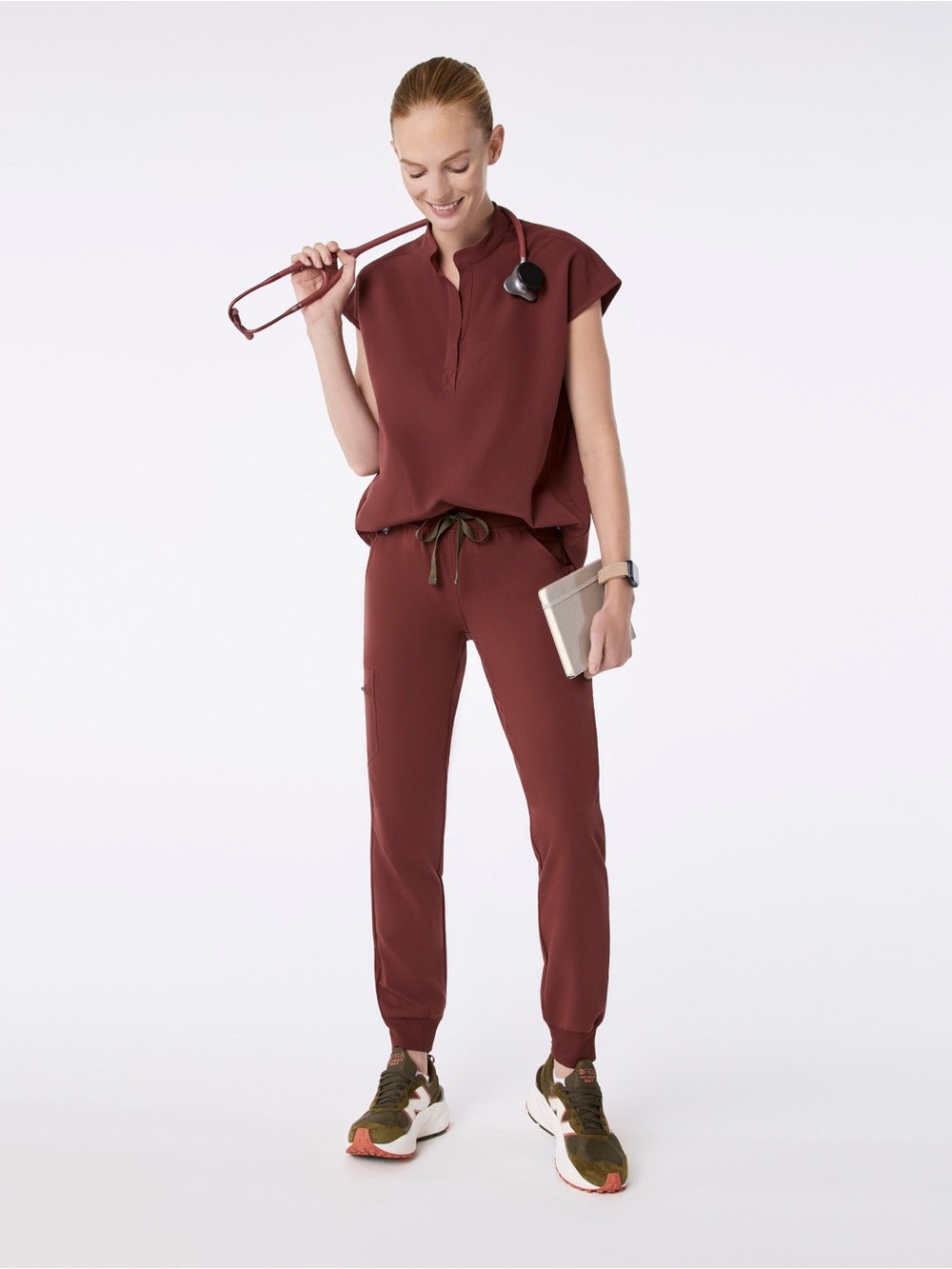 Figs Women's Walnut Jogger & Scrub Top Set Medium Tall